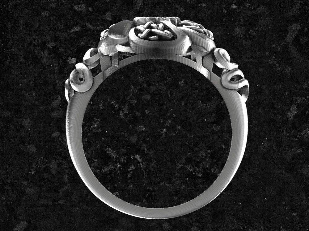 Draiocht Celtic Ring | Loni Design Group | Rings  | Men's jewelery|Mens jewelery| Men's pendants| men's necklace|mens Pendants| skull jewelry|Ladies Jewellery| Ladies pendants|ladies skull ring| skull wedding ring| Snake jewelry| gold| silver| Platnium|