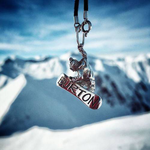 Big Air Snowboarder Pendant *10k/14k/18k White, Yellow, Rose, Green Gold, Gold Plated & Silver* Sports Skiing Men X-Game Charm Necklace Men | Loni Design Group |   | Men's jewelery|Mens jewelery| Men's pendants| men's necklace|mens Pendants| skull jewelry|Ladies Jewellery| Ladies pendants|ladies skull ring| skull wedding ring| Snake jewelry| gold| silver| Platnium|