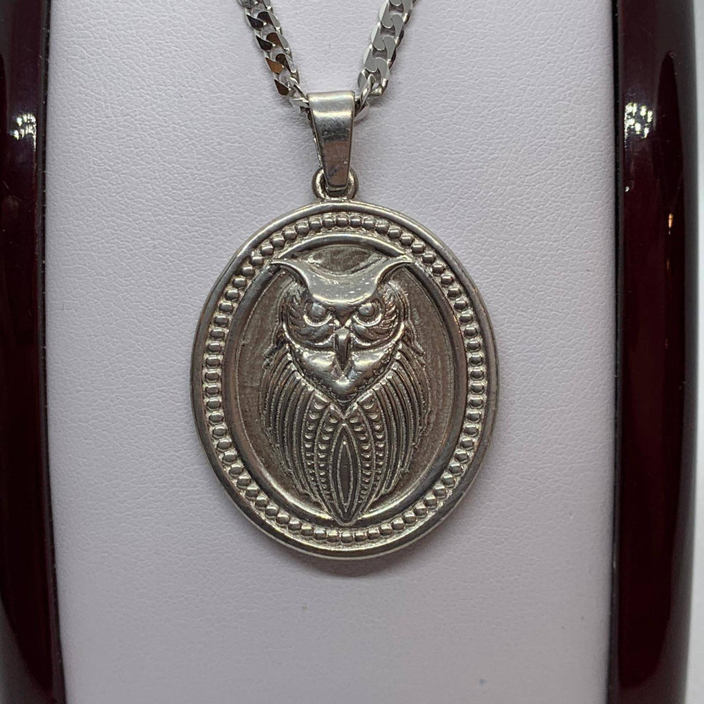 Hedwig The Owl Pendant *10k/14k/18k White, Yellow, Rose, Green Gold, Gold Plated & Silver* Animal Bird Wing Feather Pet Vet Charm Necklace | Loni Design Group |   | Men's jewelery|Mens jewelery| Men's pendants| men's necklace|mens Pendants| skull jewelry|Ladies Jewellery| Ladies pendants|ladies skull ring| skull wedding ring| Snake jewelry| gold| silver| Platnium|
