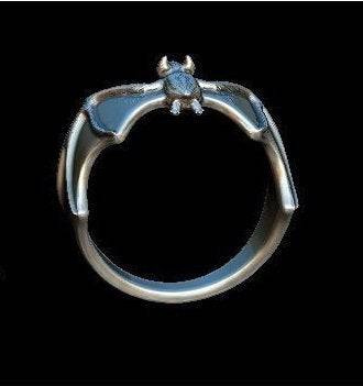 Slava Bat Ring | Loni Design Group | Rings  | Men's jewelery|Mens jewelery| Men's pendants| men's necklace|mens Pendants| skull jewelry|Ladies Jewellery| Ladies pendants|ladies skull ring| skull wedding ring| Snake jewelry| gold| silver| Platnium|