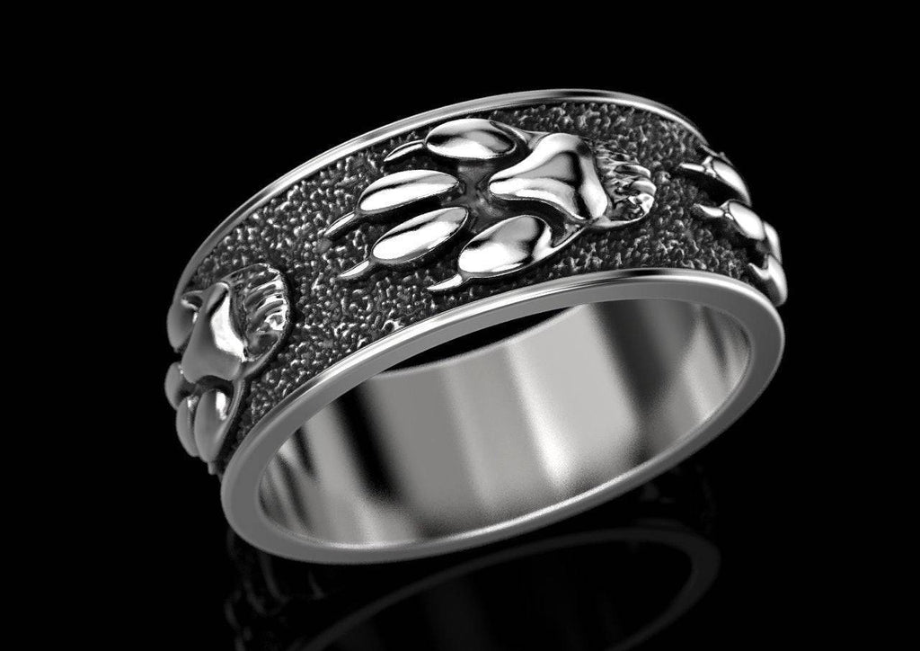 Fang Paw Ring | Loni Design Group | Rings  | Men's jewelery|Mens jewelery| Men's pendants| men's necklace|mens Pendants| skull jewelry|Ladies Jewellery| Ladies pendants|ladies skull ring| skull wedding ring| Snake jewelry| gold| silver| Platnium|