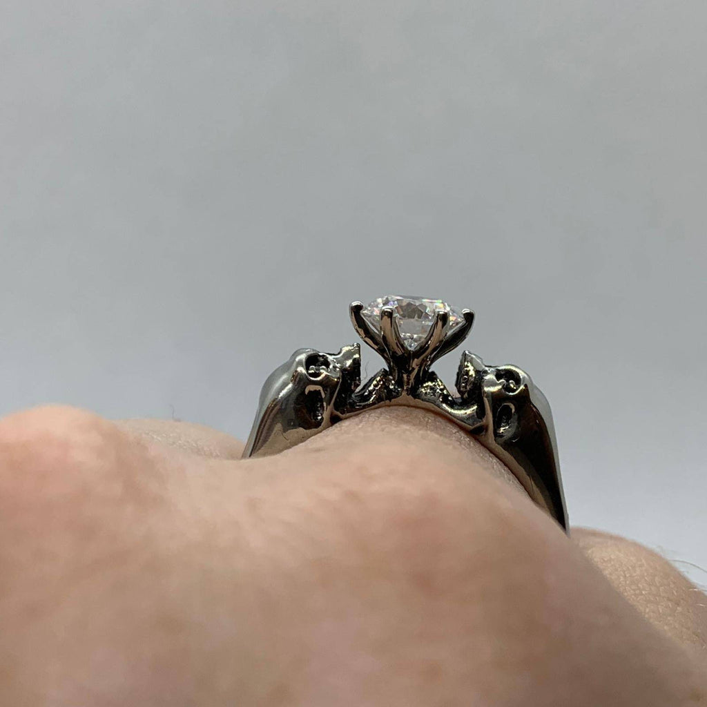 Harley Skull Engagement Ring | Loni Design Group | Engagement Rings  | Men's jewelery|Mens jewelery| Men's pendants| men's necklace|mens Pendants| skull jewelry|Ladies Jewellery| Ladies pendants|ladies skull ring| skull wedding ring| Snake jewelry| gold| silver| Platnium|