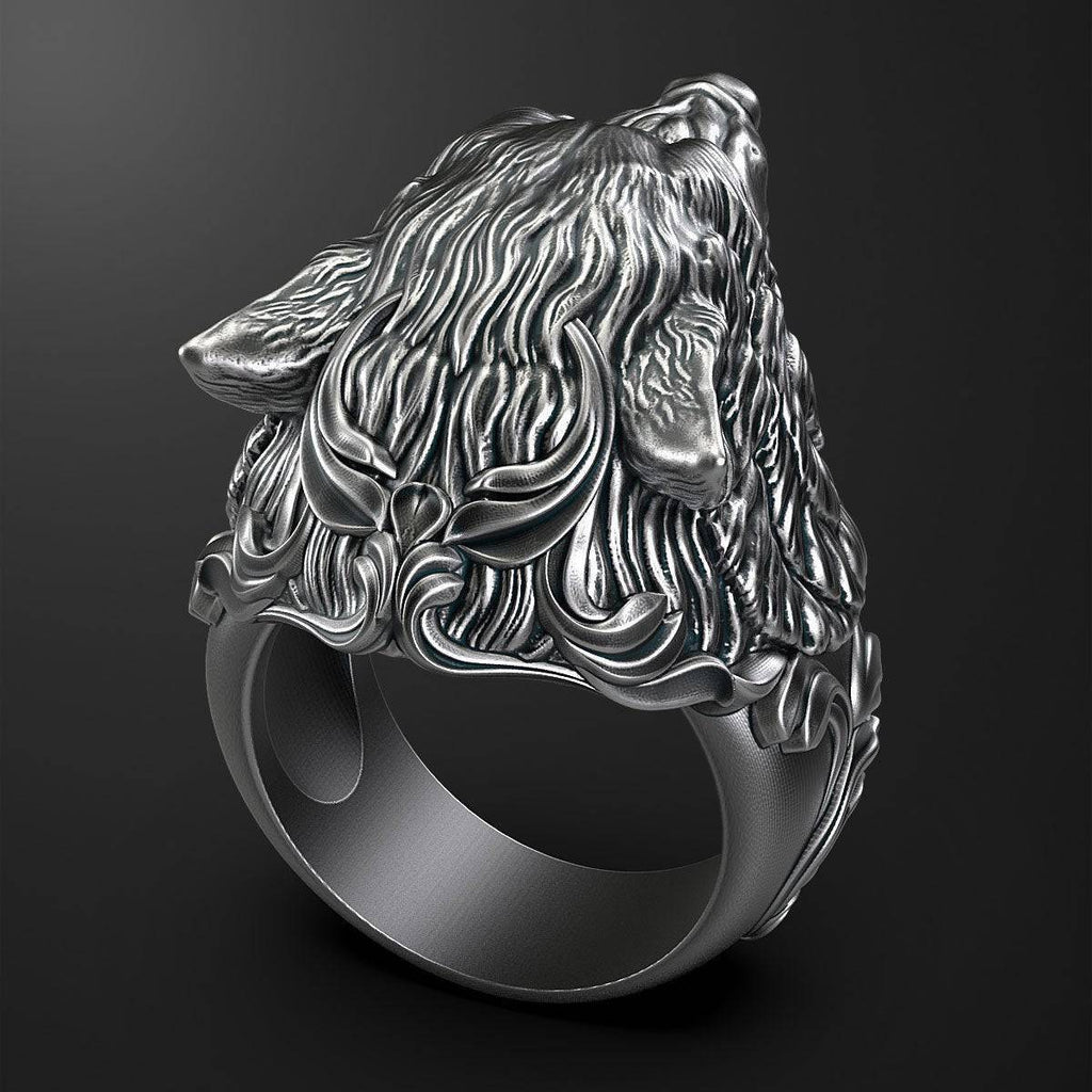 Gray Wolf Ring | Loni Design Group | Rings  | Men's jewelery|Mens jewelery| Men's pendants| men's necklace|mens Pendants| skull jewelry|Ladies Jewellery| Ladies pendants|ladies skull ring| skull wedding ring| Snake jewelry| gold| silver| Platnium|