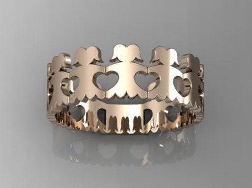 Hand In Hand Girl Ring | Loni Design Group | Rings  | Men's jewelery|Mens jewelery| Men's pendants| men's necklace|mens Pendants| skull jewelry|Ladies Jewellery| Ladies pendants|ladies skull ring| skull wedding ring| Snake jewelry| gold| silver| Platnium|