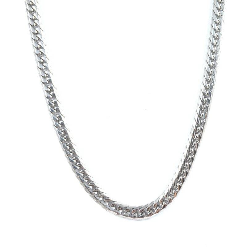 Curb Chain Made With Sterling Silver - Made For Men, Women, Children - Perfect For Pendants, Charms and Necklaces | Loni Design Group |   | Men's jewelery|Mens jewelery| Men's pendants| men's necklace|mens Pendants| skull jewelry|Ladies Jewellery| Ladies pendants|ladies skull ring| skull wedding ring| Snake jewelry| gold| silver| Platnium|