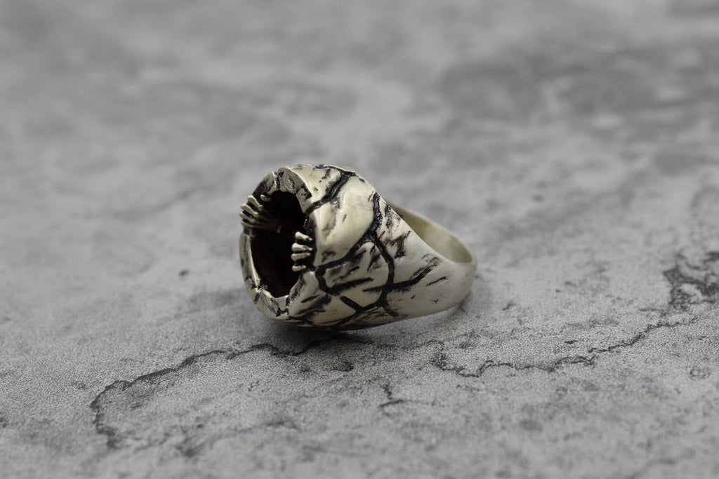 It's Coming Demon Ring | Loni Design Group | Rings  | Men's jewelery|Mens jewelery| Men's pendants| men's necklace|mens Pendants| skull jewelry|Ladies Jewellery| Ladies pendants|ladies skull ring| skull wedding ring| Snake jewelry| gold| silver| Platnium|