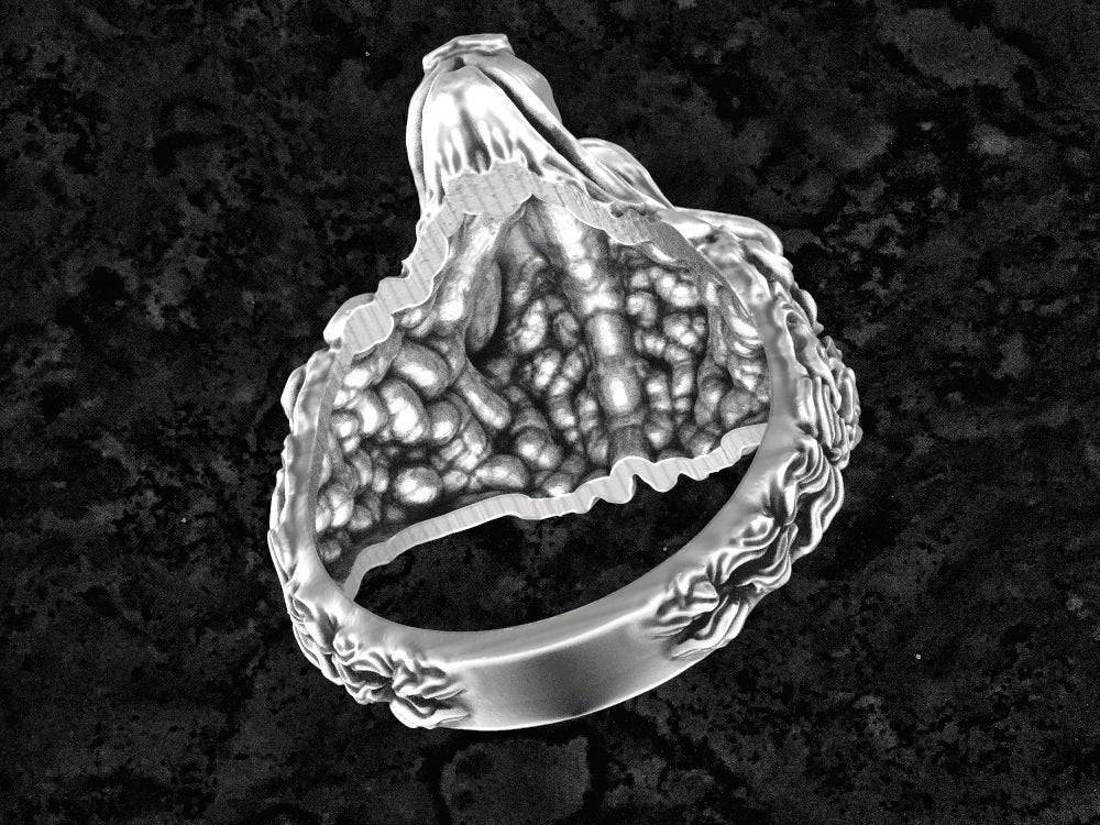 Adolfo Wolf Ring | Loni Design Group | Rings  | Men's jewelery|Mens jewelery| Men's pendants| men's necklace|mens Pendants| skull jewelry|Ladies Jewellery| Ladies pendants|ladies skull ring| skull wedding ring| Snake jewelry| gold| silver| Platnium|