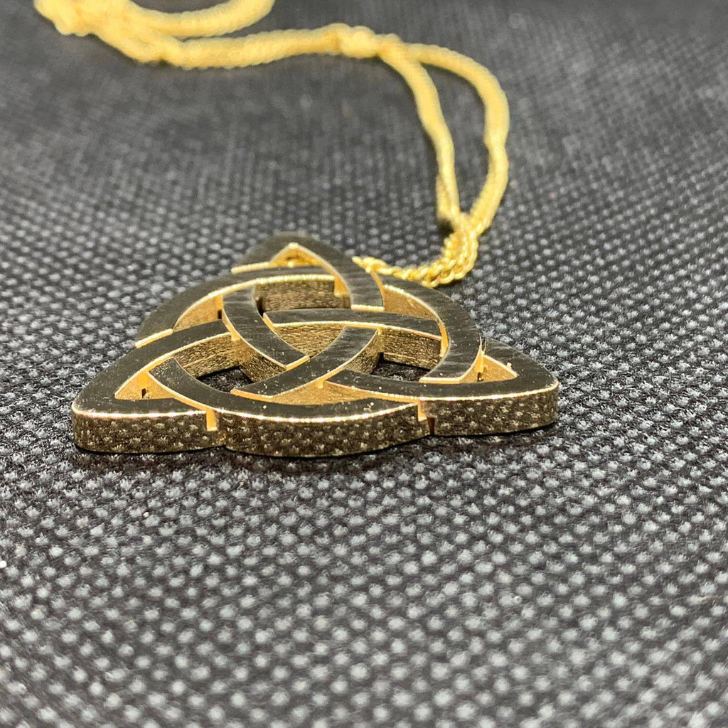 Triquetra Pendant *10k/14k/18k White, Yellow, Rose Green Gold, Gold Plated & Silver* Trinity Knot Symbol Christianity Goddess Charm Necklace | Loni Design Group |   | Men's jewelery|Mens jewelery| Men's pendants| men's necklace|mens Pendants| skull jewelry|Ladies Jewellery| Ladies pendants|ladies skull ring| skull wedding ring| Snake jewelry| gold| silver| Platnium|