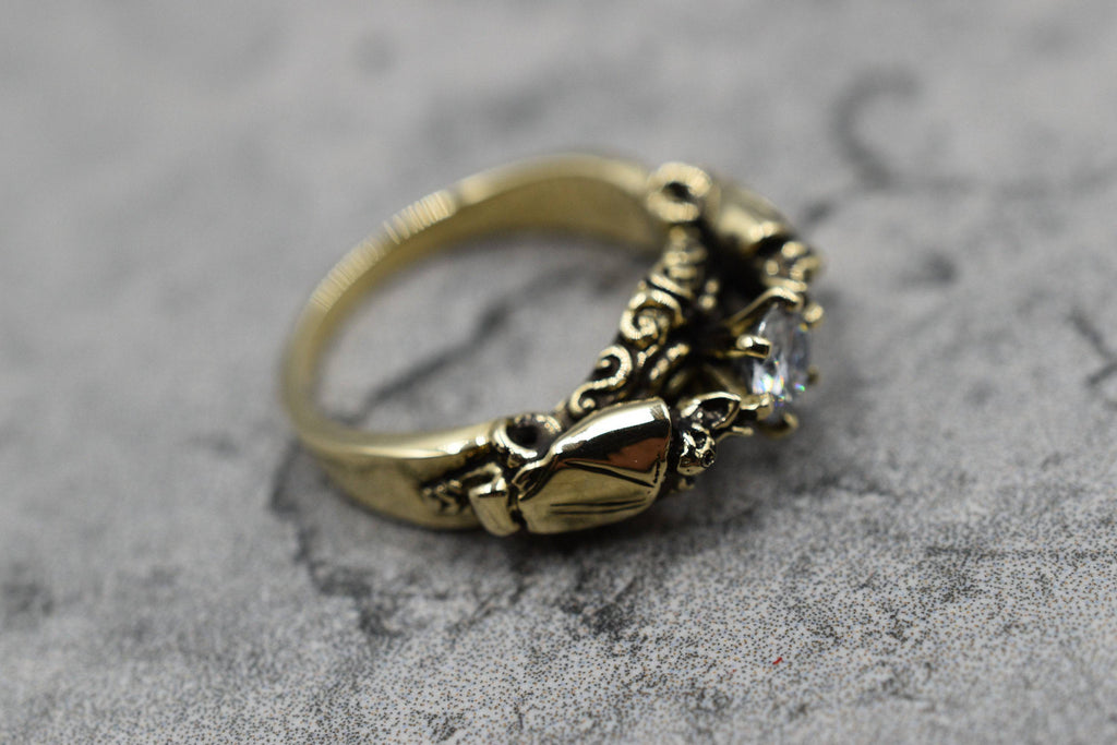 Belladonna Bat Engagement Ring | Loni Design Group | Engagement Rings  | Men's jewelery|Mens jewelery| Men's pendants| men's necklace|mens Pendants| skull jewelry|Ladies Jewellery| Ladies pendants|ladies skull ring| skull wedding ring| Snake jewelry| gold| silver| Platnium|