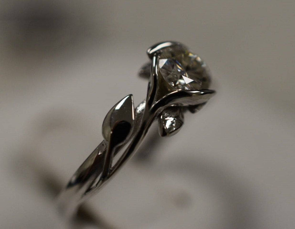 Natures Kiss Engagement Ring | Loni Design Group | Engagement Rings  | Men's jewelery|Mens jewelery| Men's pendants| men's necklace|mens Pendants| skull jewelry|Ladies Jewellery| Ladies pendants|ladies skull ring| skull wedding ring| Snake jewelry| gold| silver| Platnium|