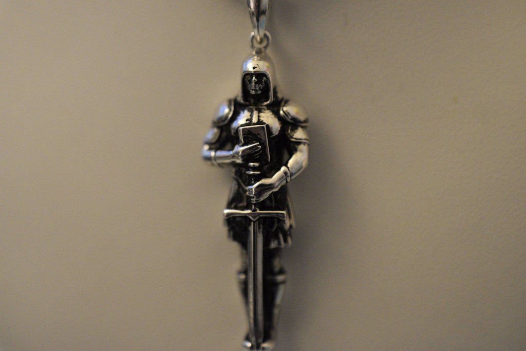 Galahad Knight Pendant *10k/14k/18k White, Yellow, Rose, Green Gold, Gold Plated & Silver* Solider Warrior Templar Sword Charm Necklace | Loni Design Group |   | Men's jewelery|Mens jewelery| Men's pendants| men's necklace|mens Pendants| skull jewelry|Ladies Jewellery| Ladies pendants|ladies skull ring| skull wedding ring| Snake jewelry| gold| silver| Platnium|